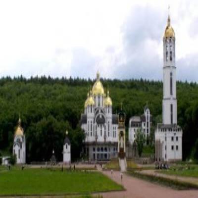 Зарваниця :: Вікно детальніше :: Святині в селі Зарваниця